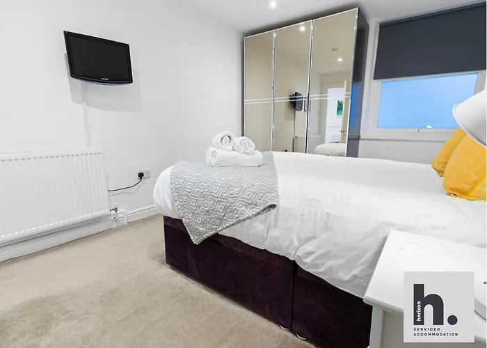 Dog Friendly - Relocating - Location