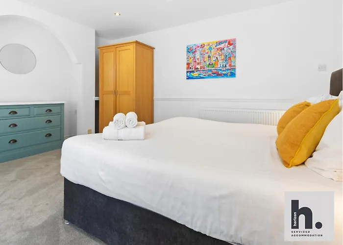 Dog Friendly - Relocating - Location アパート *